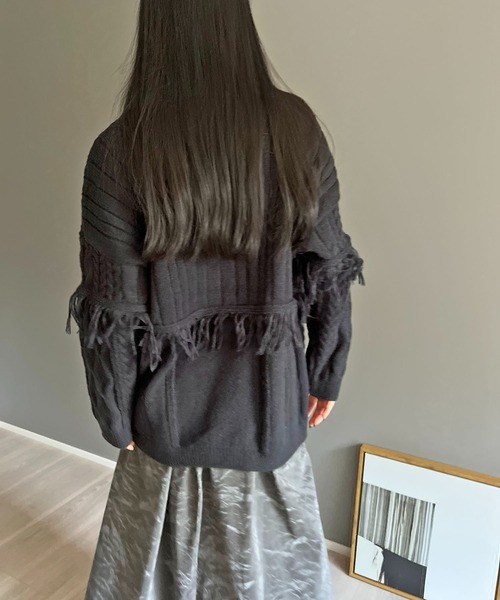 Jewelobe（ジュエローブ）の「マルチケーブルフリンジオーバーニットプルオーバー（ニット/セーター・レディース・ホワイト/ブラック/ホワイト×ブラック/グレー・FREE）」の18枚目の写真