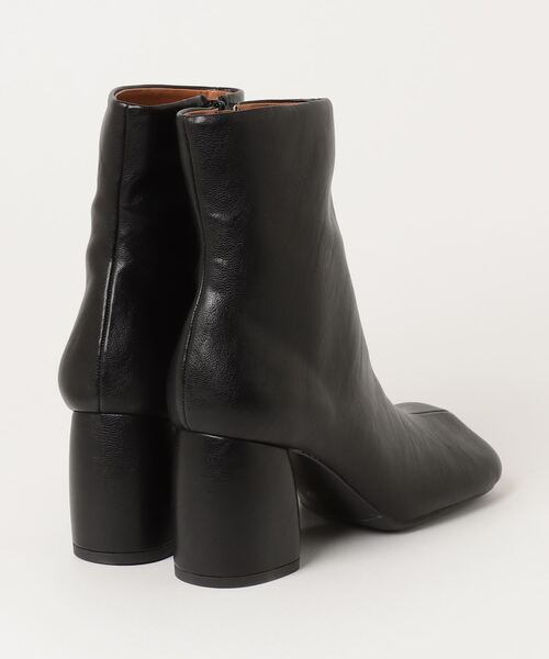 TODAYFUL(トゥデイフル)の「TODAYFUL Square Short Boots 12321008(ブーツ・レディース・ブラック・38/37/36)」の6枚目の写真