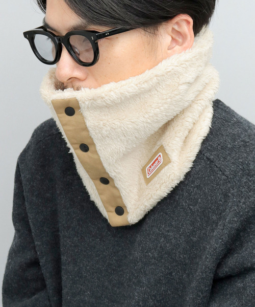 COLEMAN（コールマン）の「フロントスナップ ボア ネックウォーマー（ネックウォーマー/スヌード・メンズ・ブラック/ベージュ/ネイビー・FREE）」の2枚目の写真