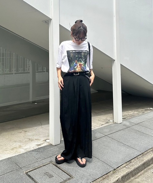 LIENCOEUR（リアンクール）の「フロントタックワイドパンツ（スラックス・レディース・ブラック/アイボリー/グレー・MEDIUM/SMALL）」の4枚目の写真