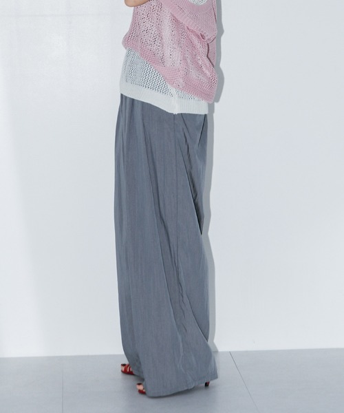 LIENCOEUR（リアンクール）の「フロントタックワイドパンツ（スラックス・レディース・ブラック/アイボリー/グレー・MEDIUM/SMALL）」の12枚目の写真