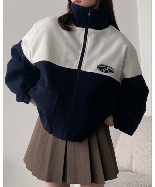 Ada.（エイダ）の「【ボア トラックジャケット】バイカラーオーバー ブルゾン（ブルゾン・レディース・ネイビー/ブラック/グリーン・FREE）」の3枚目の写真