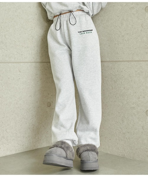 ANAP（アナップ）の「ワンポイント刺繍裏起毛スウェットジョガーパンツ（スウェットパンツ・レディース・スミクロ/ベージュ/ライトグレー・FREE）」の15枚目の写真