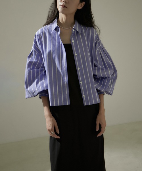 良品⭐︎アダムエロペ　ボリュームスリーブクロップドブラウス 2023 雑誌掲載　黒 良品⭐︎アダムエロペ ボリュームスリーブクロップドブラウス 2023