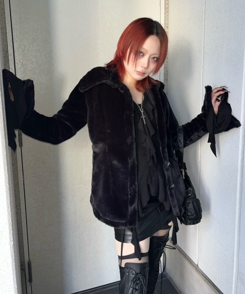 NACHE（ナチェ）の「韓国ブランド NACHE ナチェ RUFFLE HOODIE SHIRT トップス オーバーサイズ フーディー パーカー フード 長袖トップス フリル フリルデザイン（パーカー・レディース・ブラック/ライトグリーン・ONE SIZE）」の18枚目の写真