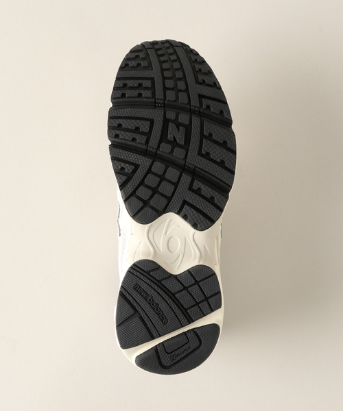NEW BALANCE(ニューバランス)の「【NEW BALANCE / ニューバランス】 725(スニーカー・レディース・ホワイト・22.5cm/23cm/23.5cm/24cm/24.5cm)」の7枚目の写真
