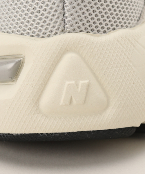 NEW BALANCE(ニューバランス)の「【NEW BALANCE / ニューバランス】 725(スニーカー・レディース・ホワイト・22.5cm/23cm/23.5cm/24cm/24.5cm)」の10枚目の写真