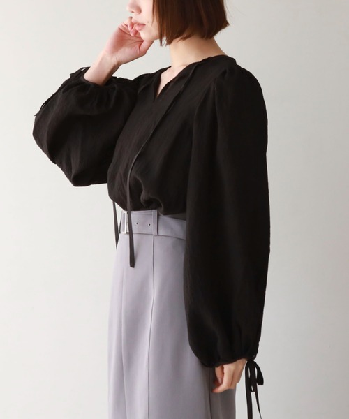 archives(アルシーヴ)の「2wayパイピング楊柳BL(シャツ/ブラウス・レディース・ブルー/ブラック/アイボリー・MEDIUM)」の16枚目の写真