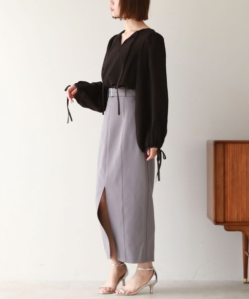 archives(アルシーヴ)の「2wayパイピング楊柳BL(シャツ/ブラウス・レディース・ブルー/ブラック/アイボリー・MEDIUM)」の19枚目の写真