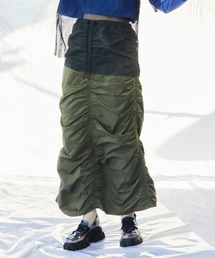 シャーリングスカート