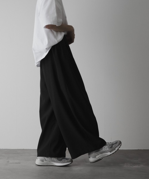 remer(リメール)の「loose S/S maximum wide PT / ルーズマキシマムワイドパンツ(その他パンツ・メンズ・チャコールグレー/サンドベージュ/ブラック・LARGE/MEDIUM/SMALL)」の14枚目の写真