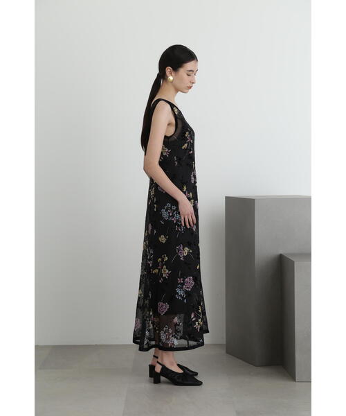 JILL STUART(ジルスチュアート)の「◆ヴェルヴェットオパールワンピース(ワンピース・レディース・ベージュ/ブラック・2/4)」の7枚目の写真