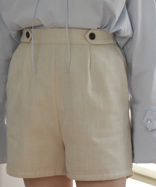 lawgy（ラウジー）の「front button tweed short pants / フロントボタンツイードショートパンツ（その他パンツ・レディース・アイボリー/ベージュ・FREE）」の14枚目の写真