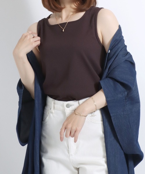 Salong hameu(サロン ハミュー)の「リブニット スクエアネックタンクトップ レディース/吸水速乾/UV対策(タンクトップ・レディース・ブラウン/ライトカーキ/アイボリー/ブラック・M/L)」の1枚目の写真