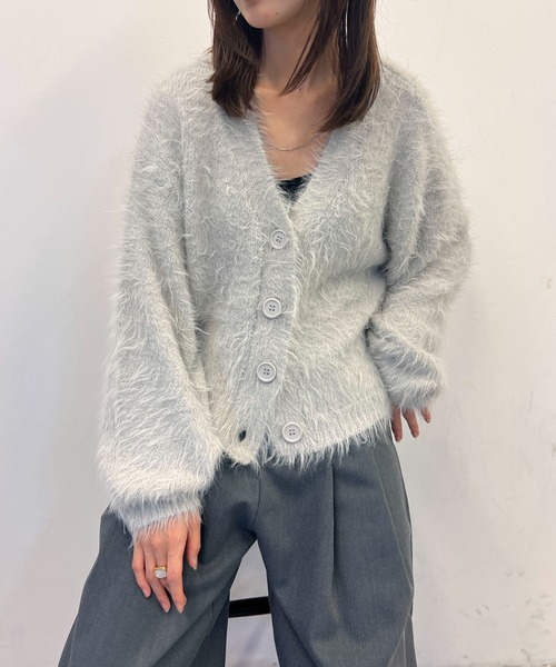 byYOUANCE(バイユアンス)の「ボリュームフェザーショートカーディガン(カーディガン/ボレロ・レディース・アイボリー/ライトグレー/イエロー・FREE)」の14枚目の写真