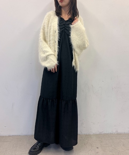 byYOUANCE(バイユアンス)の「ボリュームフェザーショートカーディガン(カーディガン/ボレロ・レディース・アイボリー/ライトグレー/イエロー・FREE)」の6枚目の写真