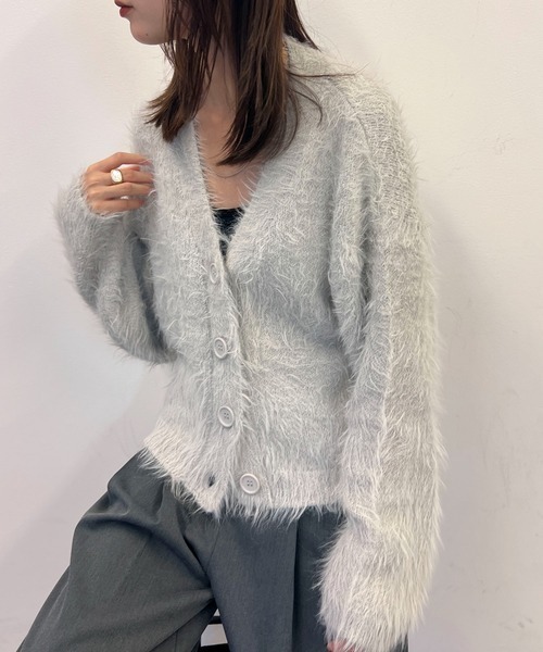 byYOUANCE(バイユアンス)の「ボリュームフェザーショートカーディガン(カーディガン/ボレロ・レディース・アイボリー/ライトグレー/イエロー・FREE)」の15枚目の写真