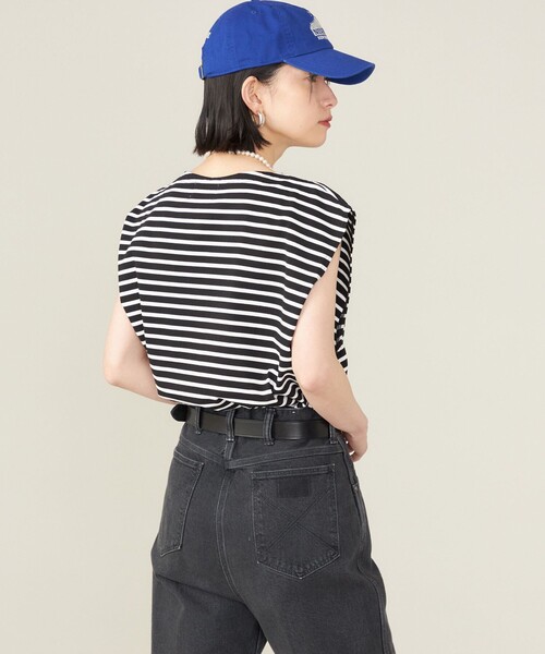 SHIPS（シップス）の「SHIPS NINE CASE:スリーブレス ボーダー TEE（タンクトップ・レディース・ブルー/ブラック・ONE SIZE）」の3枚目の写真