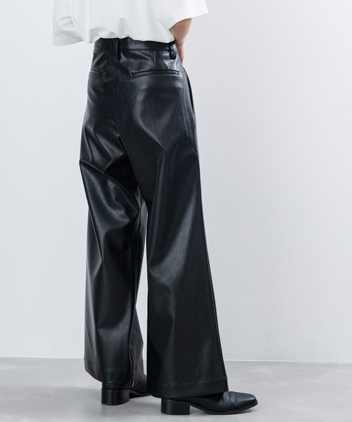 JUNRED（ジュンレッド）の「ヴィンテージレザーワイドフレアパンツ（その他パンツ・メンズ・ダークブラウン/ブラック・S/M/L）」の4枚目の写真