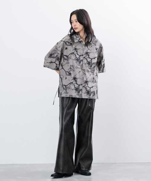 JUNRED（ジュンレッド）の「ヴィンテージレザーワイドフレアパンツ（その他パンツ・メンズ・ダークブラウン/ブラック・S/M/L）」の12枚目の写真