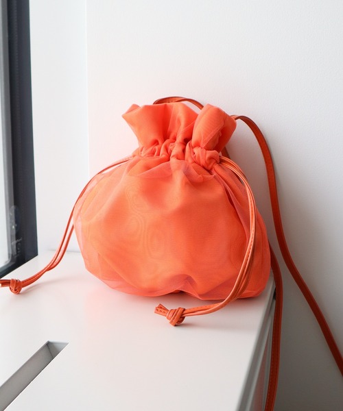 CRAFT STANDARD BOUTIQUE（クラフトスタンダードブティック）の「【WEB限定】シアー巾着ショルダーバッグ（ショルダーバッグ・レディース・オレンジ/ホワイト/ブラック・FREE）」の3枚目の写真