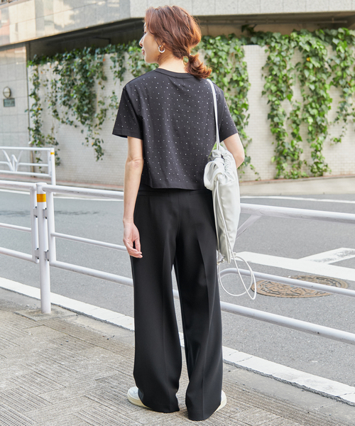 Spick & Span(スピックアンドスパン)の「ラインストーンTシャツ(Tシャツ/カットソー・レディース・ブラック/ホワイト・FREE)」の6枚目の写真