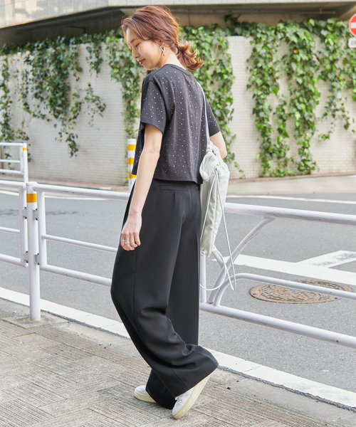 Spick & Span(スピックアンドスパン)の「ラインストーンTシャツ(Tシャツ/カットソー・レディース・ブラック/ホワイト・FREE)」の9枚目の写真