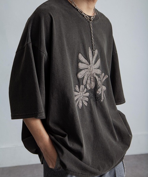 NILWAY(ニルウェイ)の「ピグメントプリント オーバーサイズ 半袖 Tシャツ / ヴィンテージ デザイン ピグメント 半袖 プリントTシャツ(Tシャツ/カットソー・メンズ・グリーン/グリーン系/チャコール/パープル/ホワイト系/オフホワイト/グレー系/パープル系・MEDIUM/LARGE)」の5枚目の写真