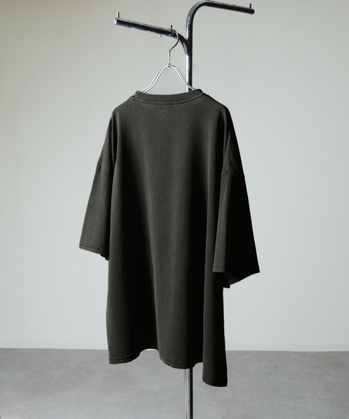 NILWAY(ニルウェイ)の「ピグメントプリント オーバーサイズ 半袖 Tシャツ / ヴィンテージ デザイン ピグメント 半袖 プリントTシャツ(Tシャツ/カットソー・メンズ・グリーン/グリーン系/チャコール/パープル/ホワイト系/オフホワイト/グレー系/パープル系・MEDIUM/LARGE)」の19枚目の写真