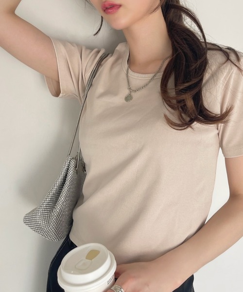 Ada.（エイダ）の「ヴィンテージライク クロップド丈 Ｔシャツ（Tシャツ/カットソー・レディース・チャコール/ブラック/アイボリー・FREE）」の2枚目の写真