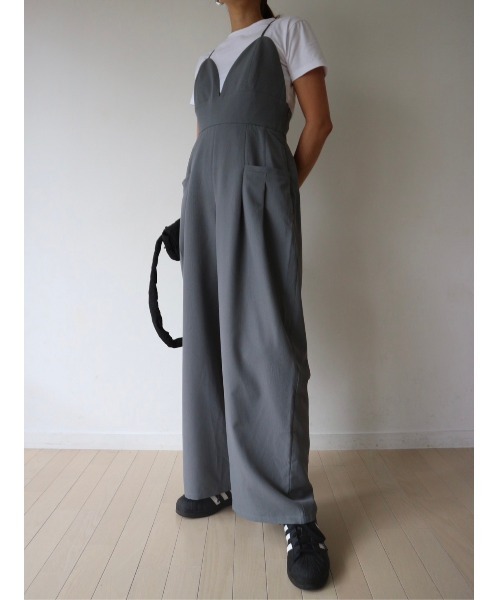 TRUNC（トランクエイティーエイト）の「Heart Cutting Overalls（サロペット/オーバーオール・レディース・グレー/ブラック/アイボリー・FREE）」の6枚目の写真