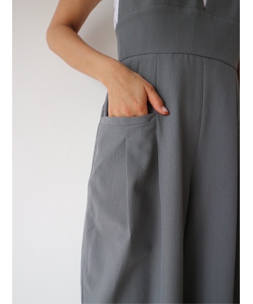 TRUNC（トランクエイティーエイト）の「Heart Cutting Overalls（サロペット/オーバーオール・レディース・グレー/ブラック/アイボリー・FREE）」の9枚目の写真