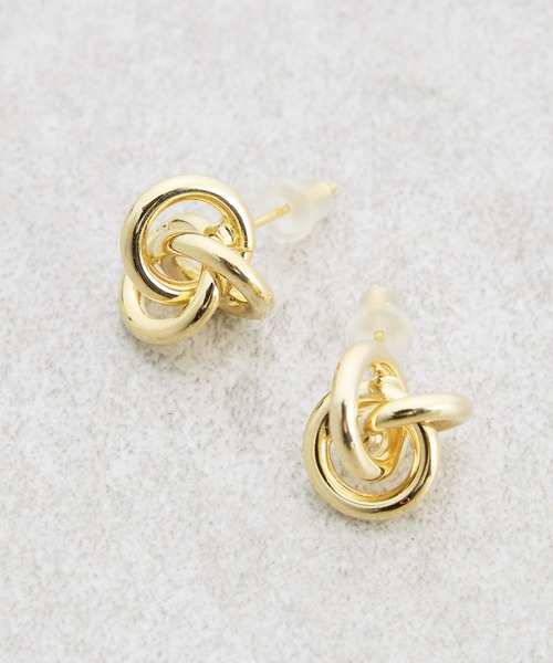 BEARDSLEY(ビアズリー)の「3重輪ループピアス(ピアス(両耳用)・レディース・ゴールド・FREE)」の1枚目の写真