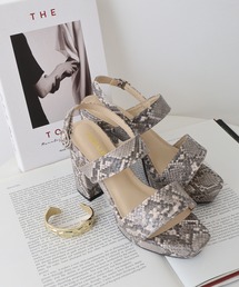 LibertyDoll スクエアトゥ 厚底ストーム バックストラップサンダル