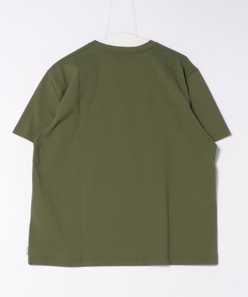 BANKS（バンクス）の「DESIGN TEE/BANKS(バンクス)スタンダードシルエットブランドロゴプリント半袖カットソー（Tシャツ/カットソー・メンズ・オリーブ/オフホワイト/ブラック・LARGE/MEDIUM/X-LARGE）」の4枚目の写真