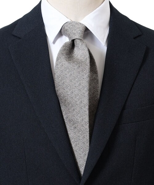 B:MING by BEAMS（ビーミングバイビームス）の「ウールシルク ソリッド ネクタイ 24AW（ネクタイ・メンズ・ライトグレー/グレー/チャコールグレー/ライトブラウン/ダークブラウン/ブルー系その他4/インディゴブルー/ネイビー・ONE SIZE）」の5枚目の写真