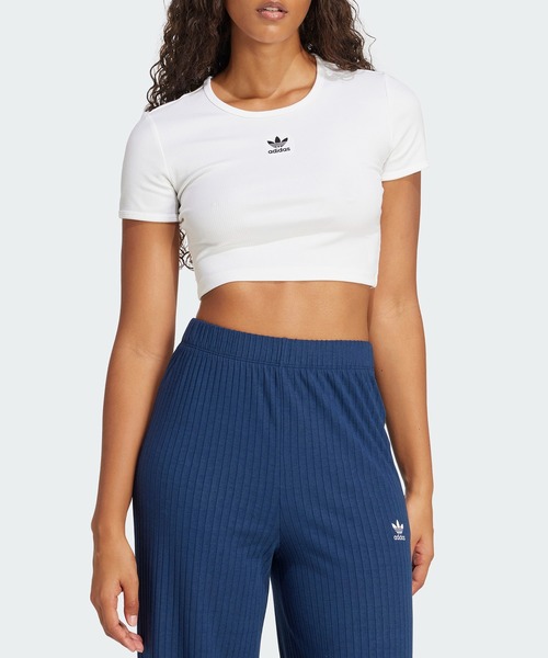 adidas（アディダス）の「エッセンシャルズ リブ Tシャツ / アディダスオリジナルス adidas Originals（Tシャツ/カットソー・レディース・ブラック/ホワイト/ブラウン/ホワイト系その他・X-SMALL/X-LARGE/SMALL/MEDIUM/LARGE/XX-LARGE）」の22枚目の写真