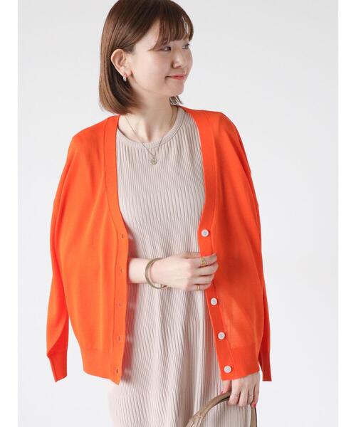 Lugnoncure（ルノンキュール）の「【接触冷感】シアーVネックカーディガン（カーディガン/ボレロ・レディース・オフホワイト/ブルー/オレンジ/ブラック・F）」の4枚目の写真