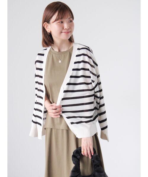 Lugnoncure（ルノンキュール）の「【接触冷感】シアーVネックカーディガン（カーディガン/ボレロ・レディース・オフホワイト/ブルー/オレンジ/ブラック・F）」の22枚目の写真