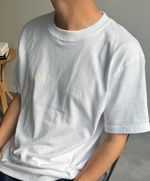 CREARE -LINO-（クレアーレリノ）の「『CREARE-LINO-』フロッキープリント半袖Tシャツ/ロゴT/カットソー＜ユニセックス商品＞（Tシャツ/カットソー・メンズ・ホワイト系その他/ブラック/ホワイト・FREE）」の2枚目の写真