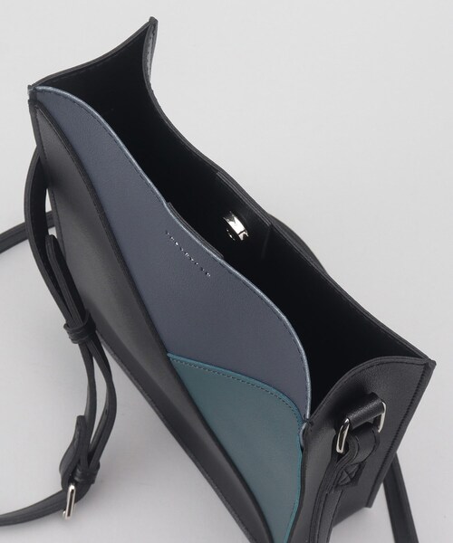 THE SHOP TK （ザ ショップ ティーケー ）の「◆パネルラインBOXショルダーバッグ（ショルダーバッグ・メンズ・ブラック/ブルーグリーン/ブラック系4・00）」の10枚目の写真