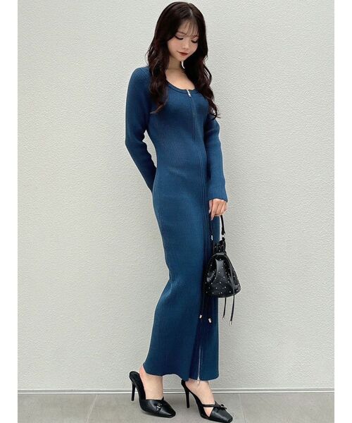 RESEXXY（リゼクシー）の「フロントジップニットワンピース