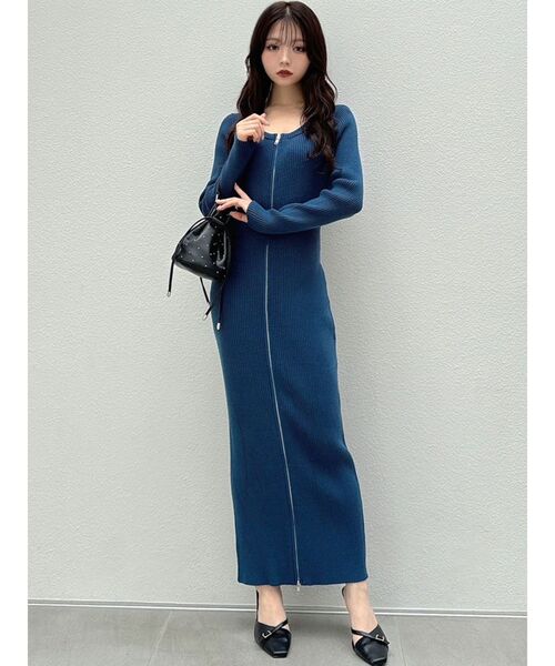 RESEXXY（リゼクシー）の「フロントジップニットワンピース