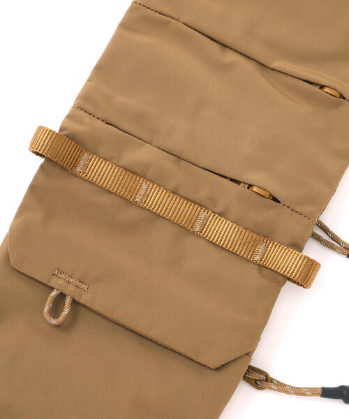 Topologie(トポロジー)の「Topologie/トポロジー Phone Sacoche TECH SATEEN フォンサコッシュ テックサテン【バッグ単体】(ショルダーバッグ・メンズ・ブラック/ブラウン・F)」の8枚目の写真