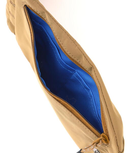 Topologie(トポロジー)の「Topologie/トポロジー Phone Sacoche TECH SATEEN フォンサコッシュ テックサテン【バッグ単体】(ショルダーバッグ・メンズ・ブラック/ブラウン・F)」の4枚目の写真