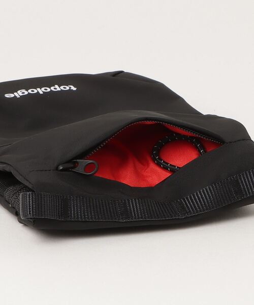 Topologie(トポロジー)の「Topologie/トポロジー Phone Sacoche TECH SATEEN フォンサコッシュ テックサテン【バッグ単体】(ショルダーバッグ・メンズ・ブラック/ブラウン・F)」の16枚目の写真