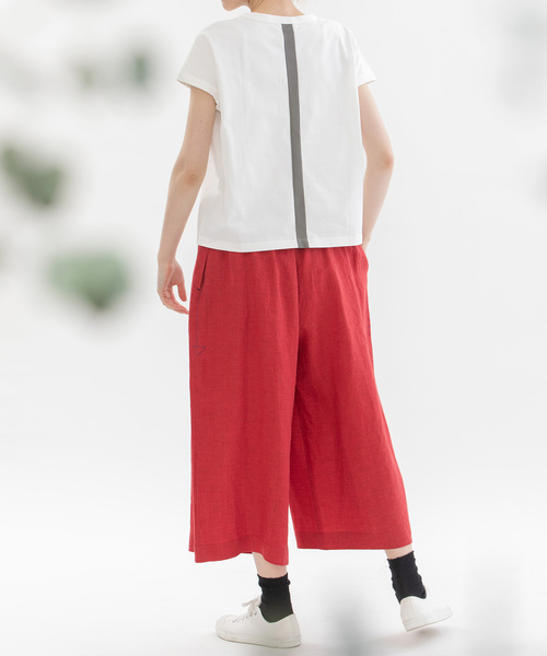 nop de nod(ノップドゥノッド)の「UV cut &cool バックラインフレンチスリーブTシャツ(Tシャツ/カットソー・レディース・ブラック/ダークグレー/スミクロ/グレー/オフホワイト/ブラック系/ミント/ダークブルー/ホワイト/ライトイエロー/ライトブルー/ネイビー・M)」の18枚目の写真