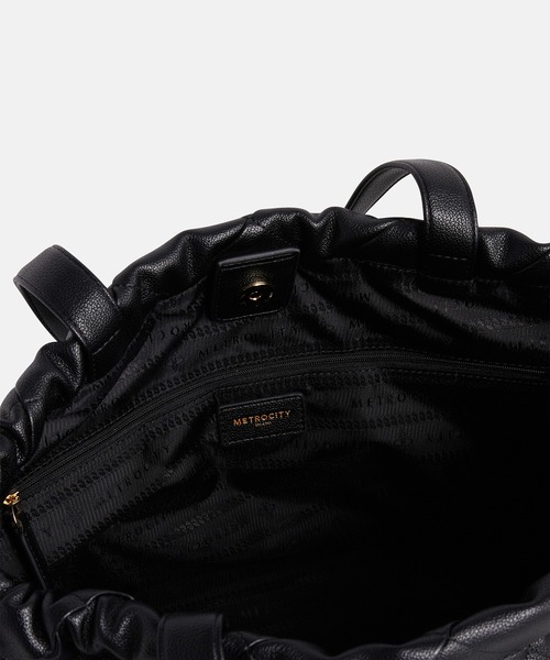 【正規品】METROCITY MQ0364 チェーンバッグ 2WAY ショルダー黒 正規品】METROCITY MQ0364 チェーンバッグ 2WAY ショルダー黒