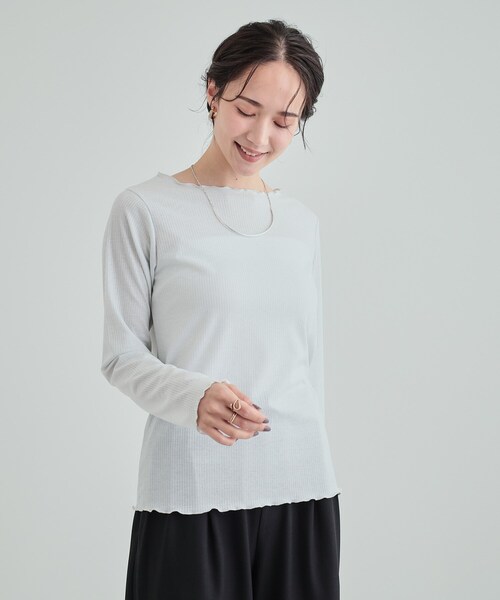 Cutie Blonde(キューティーブロンド)の「◆【高レビュー】1枚でもインナーでも きらきらメロウテレコトップス(Tシャツ/カットソー・レディース・ベージュ/ホワイト系/ブラック・01/02/03/04)」の4枚目の写真