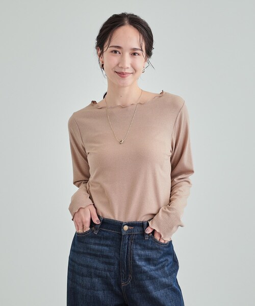 Cutie Blonde(キューティーブロンド)の「◆【高レビュー】1枚でもインナーでも きらきらメロウテレコトップス(Tシャツ/カットソー・レディース・ベージュ/ホワイト系/ブラック・01/02/03/04)」の12枚目の写真